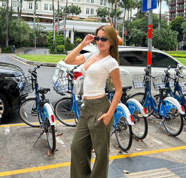 Sablex - QUẦN KAKI FORM ỐNG CONG – CHUẨN STREET STYLE CỰC CHẤT. có Size XS - XXL, dễ phối đồ, hack dáng